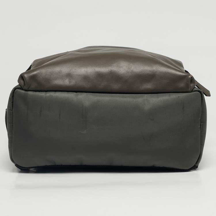 مملوكة مسبقًا حقيبة ظهر فندي دولسي مونستر آيز مدورة جلد ونايلون رمادي/أسود