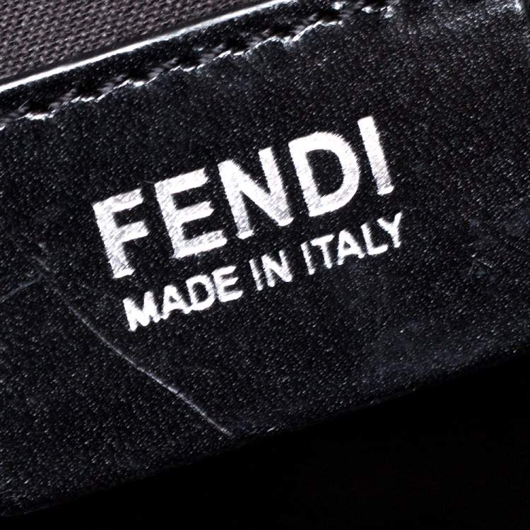 Pre Owned Fendi Black Zucca Coated Canvas Messenger Bag