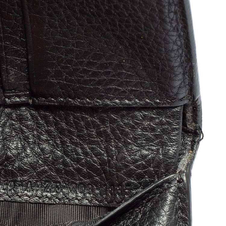 Pre Owned Fendi Grey Leather Cut Out Bifold Wallet