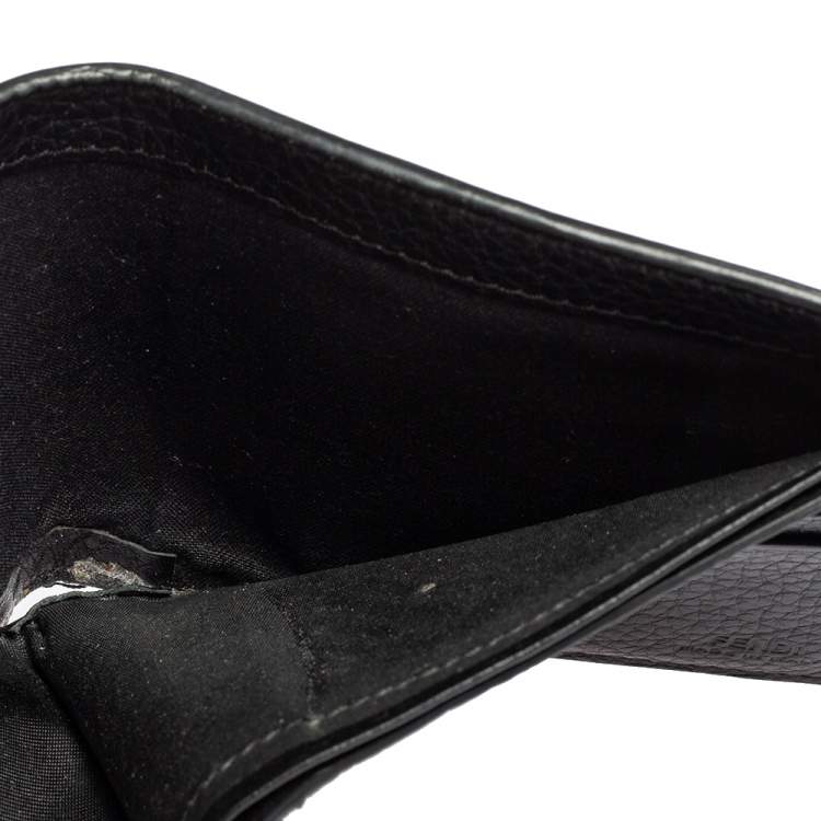 Pre Owned Fendi Grey Leather Cut Out Bifold Wallet