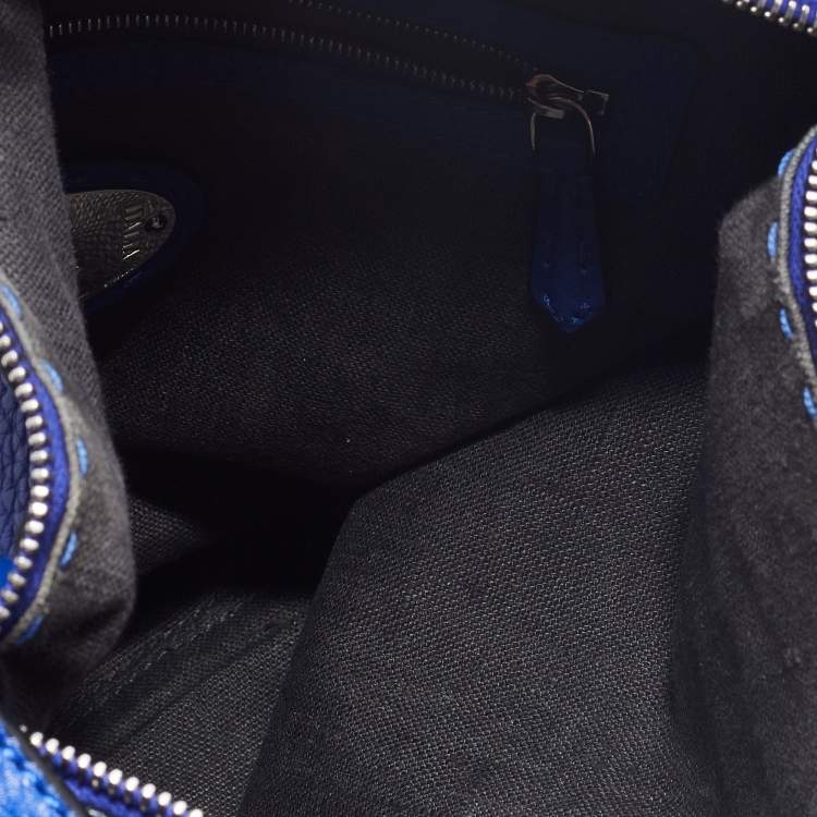 Pre Owned Fendi Blue Seleria Leather Zip Messenger Bag