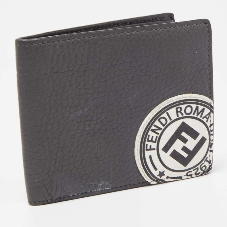 Pre Owned Fendi Grey Leather Roman Bifold Wallet