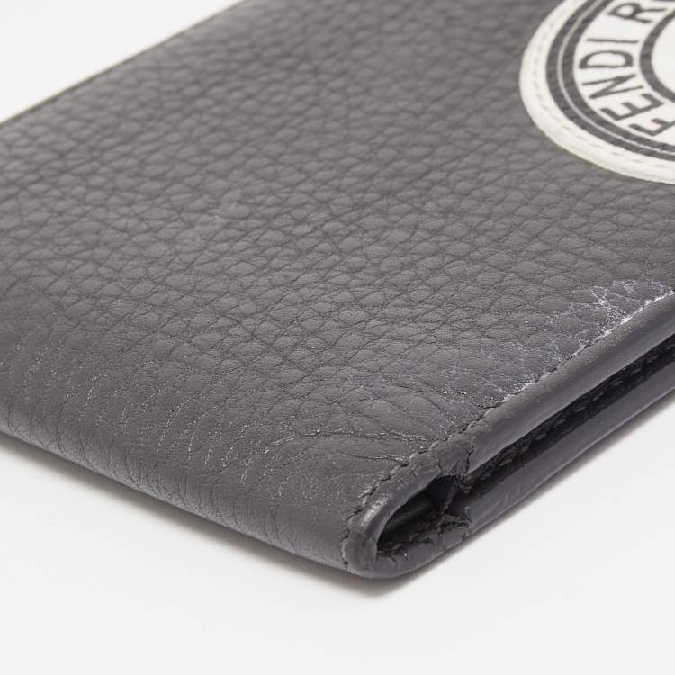 Pre Owned Fendi Grey Leather Roman Bifold Wallet