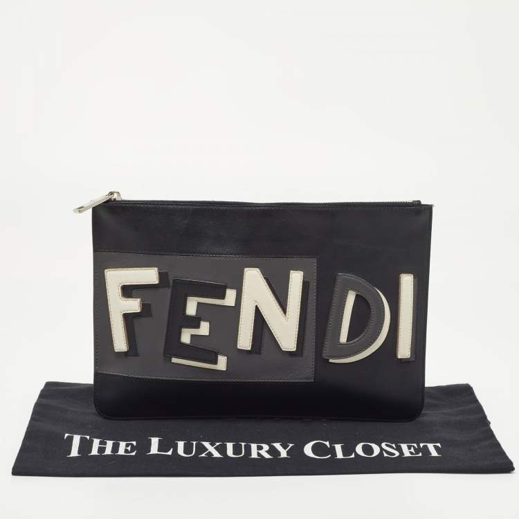 Pre Owned Fendi Black Leather Vocabulary 3D Logo Zip Pouch