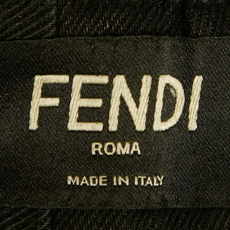 Pre Owned بنطلون جينز فيندي رقعة شعار FF على الدينيم الأسود مقاس صغير / عرض الخصر 31 بوصة