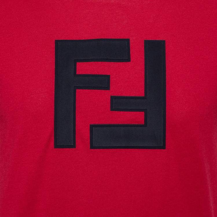 Pre Owned Fendi Burgundy Logo Patch Cotton Crewneck T-Shirt S