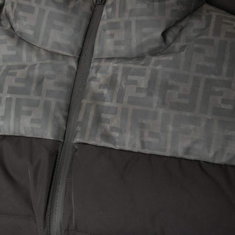 Pre Owned Fendi Black Logo Synthetic Puffer Vest L