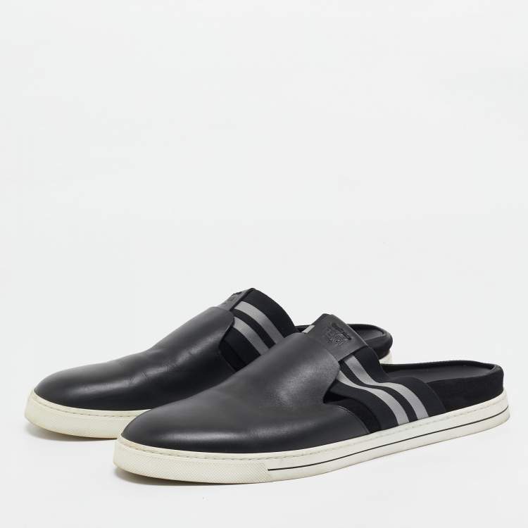 Pre Owned Fendi Black Leather Flat Mules Size 44