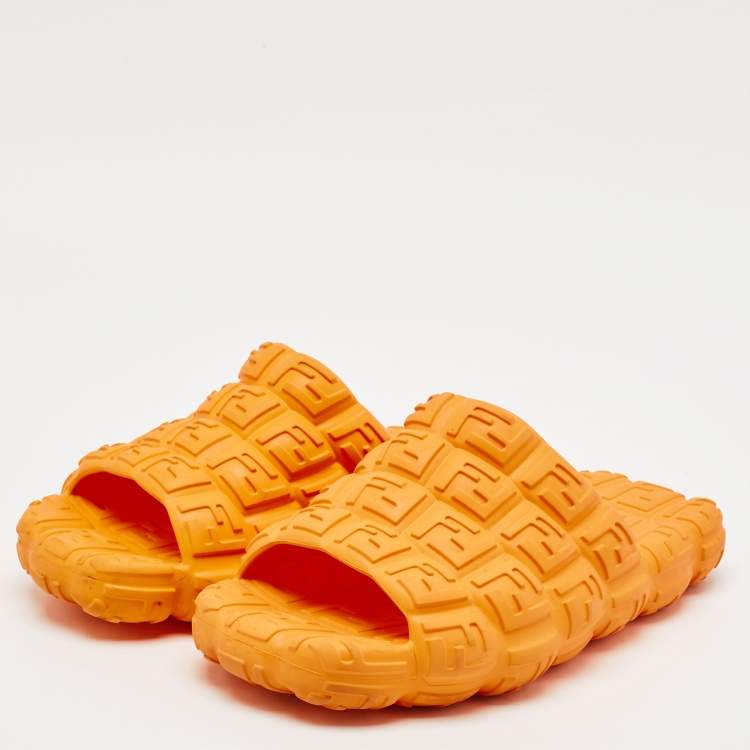 Pre Owned Fendi Orange  Rubber Cloud Ff Logo Slide Sandals Size 42