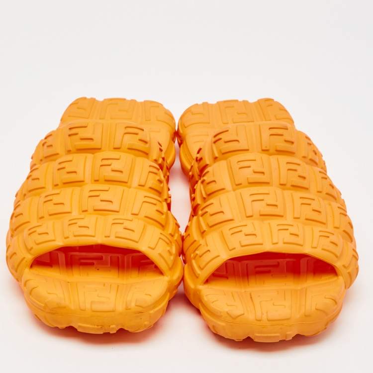 Pre Owned Fendi Orange  Rubber Cloud Ff Logo Slide Sandals Size 42