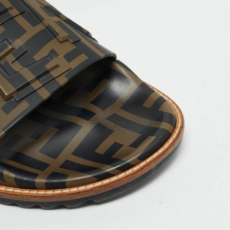 Pre Owned Fendi Zucca Brown/Black Rubber Slide Sandals Size 41