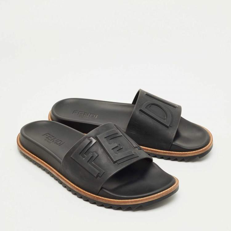Pre Owned Fendi Black Rubber FF Logo PPool Slides Size 41