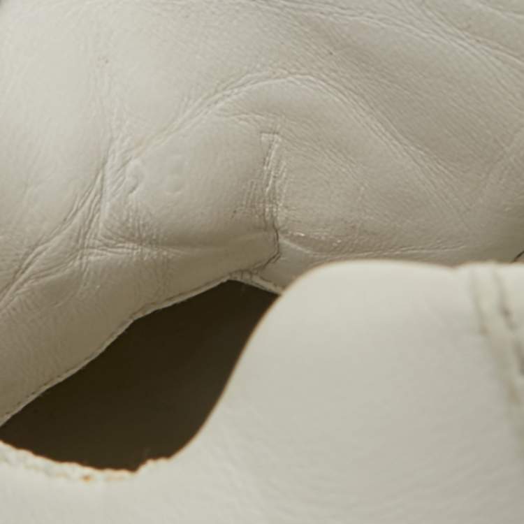 Pre Owned Fendi FF Size 41 White Leather FF Crisscross Strap Slip On Sneakers