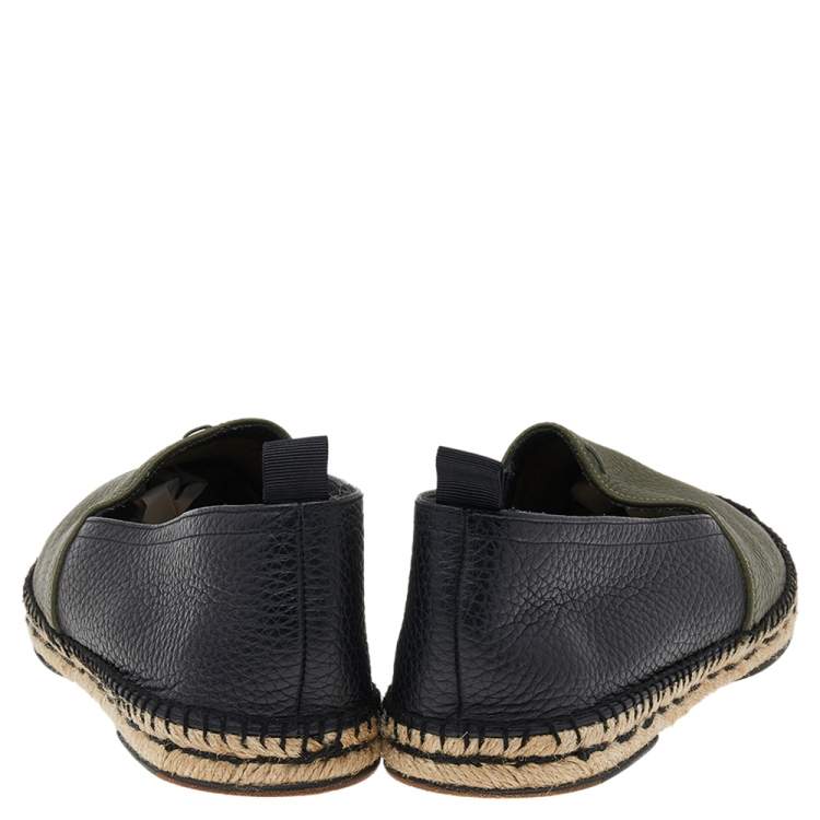 Pre Owned Fendi Green/Black Leather Slip On Espadrille Size 43