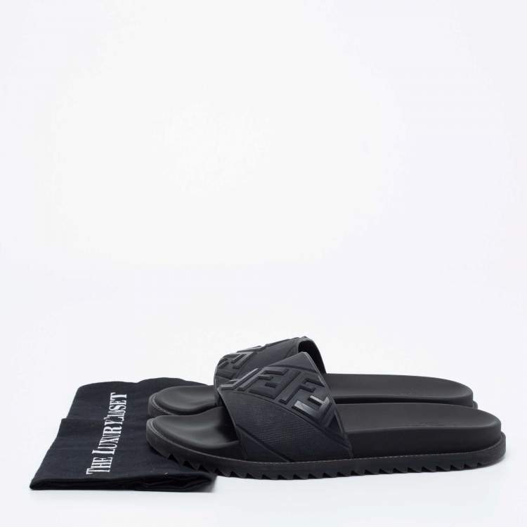 Pre Owned Fendi Black Rubber Embossed FF Logo Slides Size 43