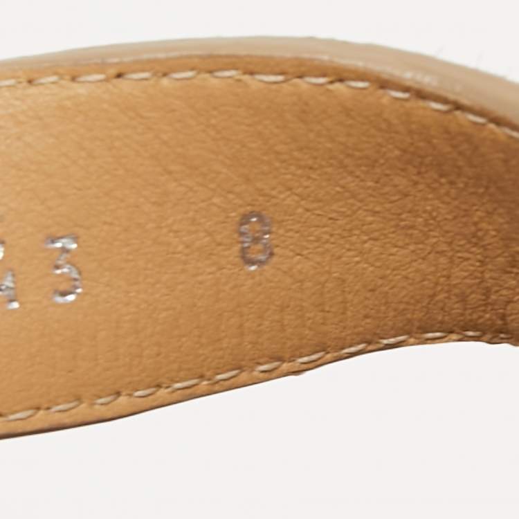Pre Owned Fendi Beige Suede Flat Sandals Size 42