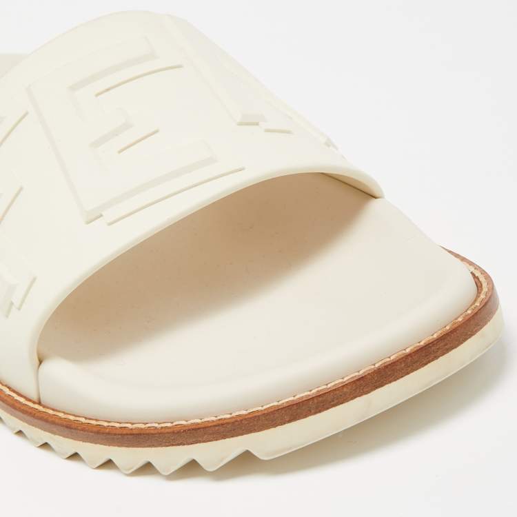 Pre Owned Fendi Cream Rubber Embossed Logo Slides Size 45