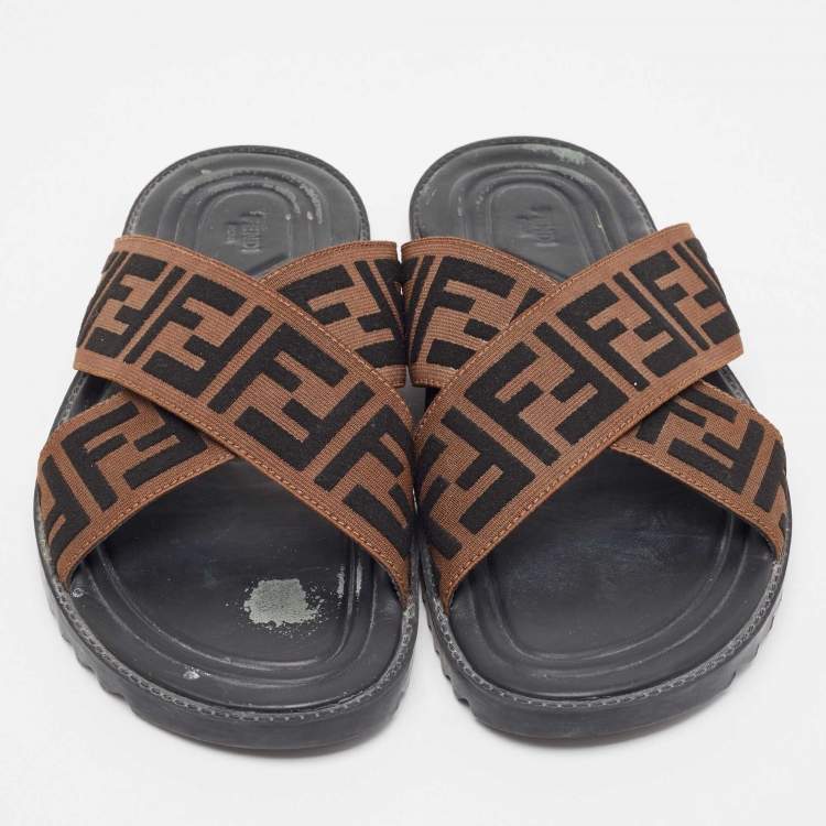 مملوكة مسبقًا Fendi Brown Zucca Canvas Crisscross Slide Sandals Size 42