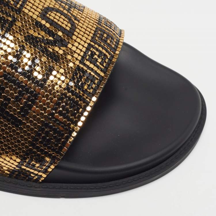 مملوكة مسبقًا Fendi x Versace Size 44 Gold/Black Metal Mesh Pool Slide Flat Sandals