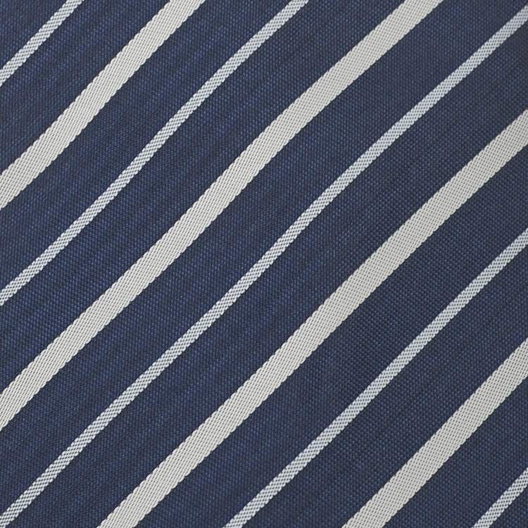 Pre Owned Gianfranco Ferre Navy Blue Diagonal Striped Silk Traditional Tie