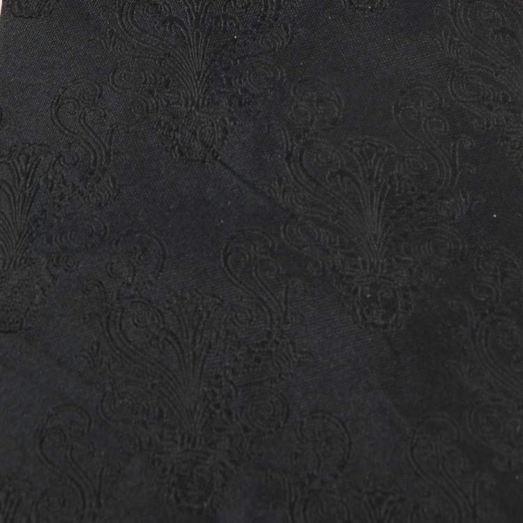 Pre Owned   Gianni Versace Vintage Black Silk Traditional Tie