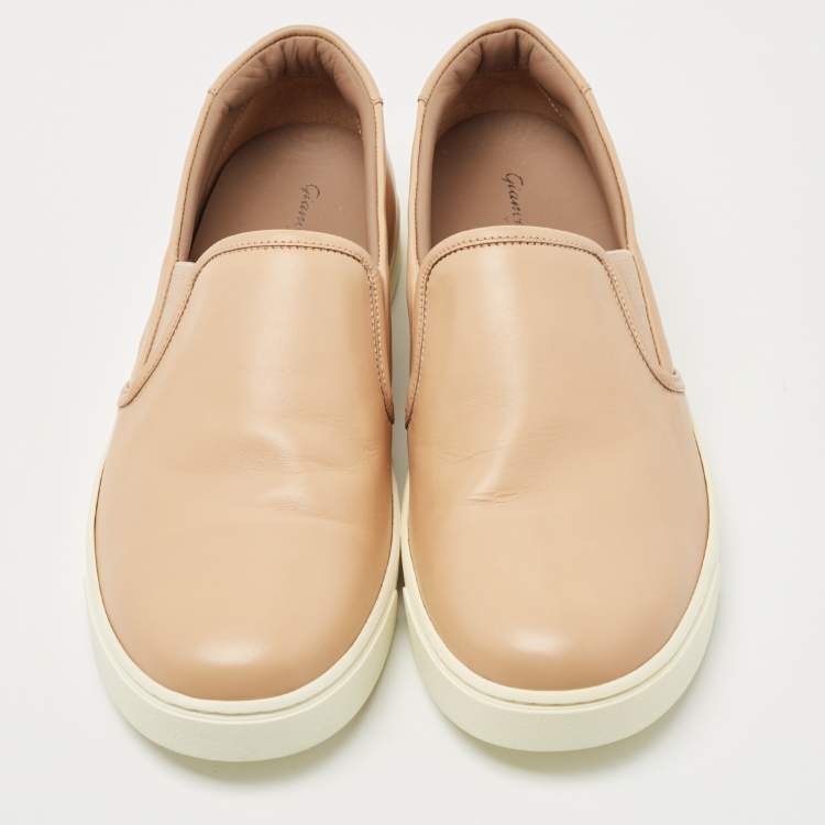 Pre Owned Gianvito Rossi Beige Leather Slip On Sneakers Size 41