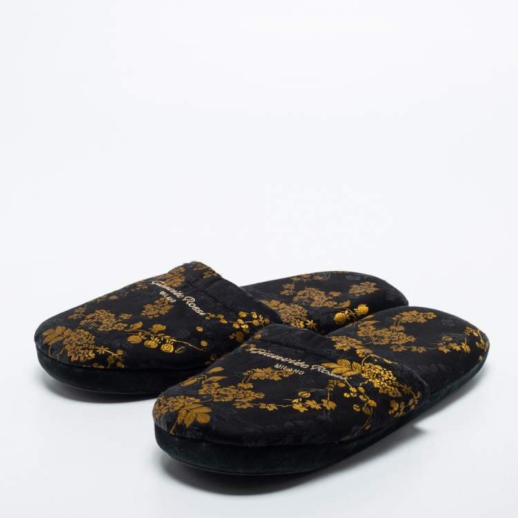 Pre Owned Gianvito Rossi Black/Gold Brocade Fabric Mules Size M
