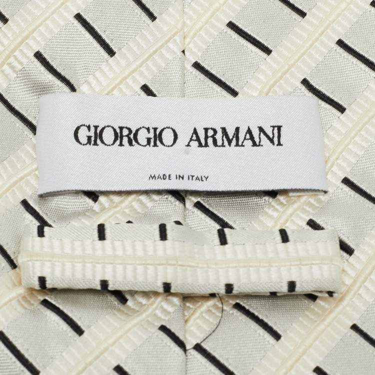 Pre Owned Giorgio Armani Ivory Stripe Pattern Silk Traditional Tie