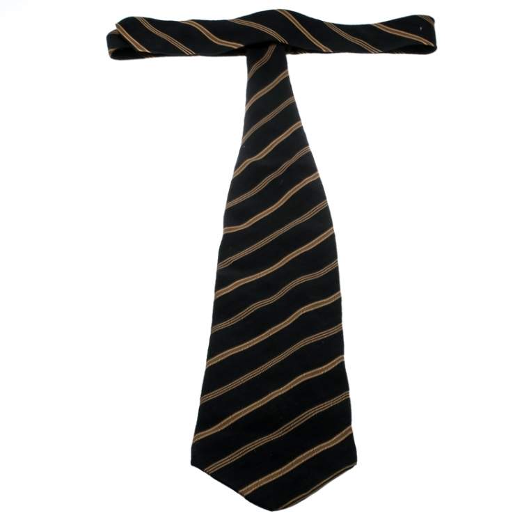 Pre Owned Giorgio Armani Cravatte Black and Beige Diagonal Striped Jacquard Traditional Tie