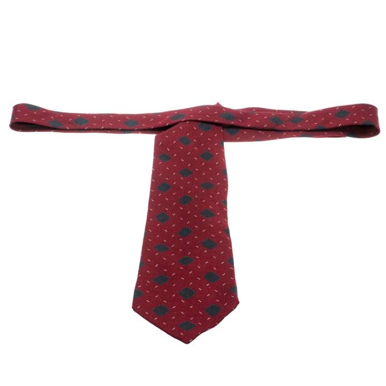 Pre Owned Giorgio Armani Vintage Burgundy Diamond Pattern Silk Jacquard Traditional Tie