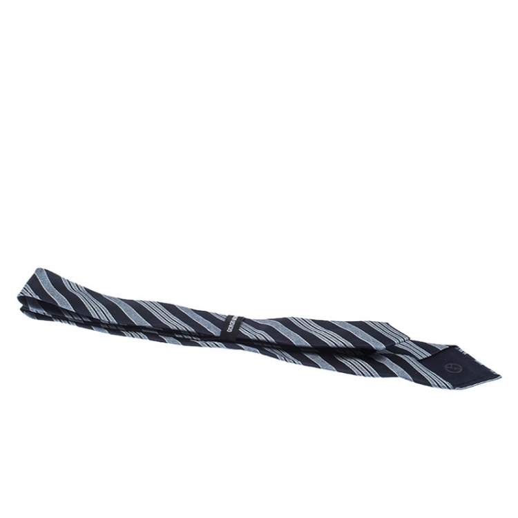 Pre Owned Giorgio Armani Blue Diagonal Striped Silk Jacquard Classic Tie