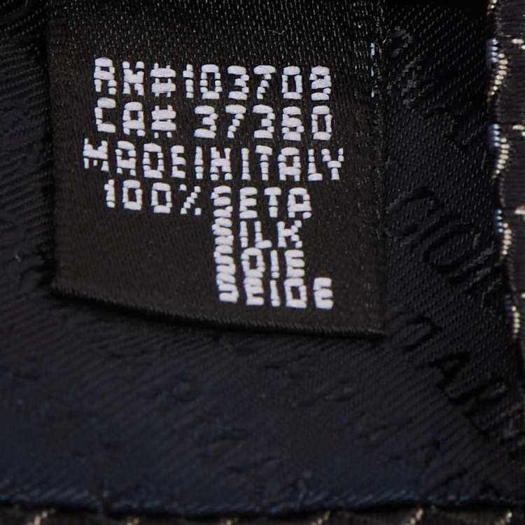 Pre Owned Giorgio Armani Black Patterned Silk Jacquard Tie
