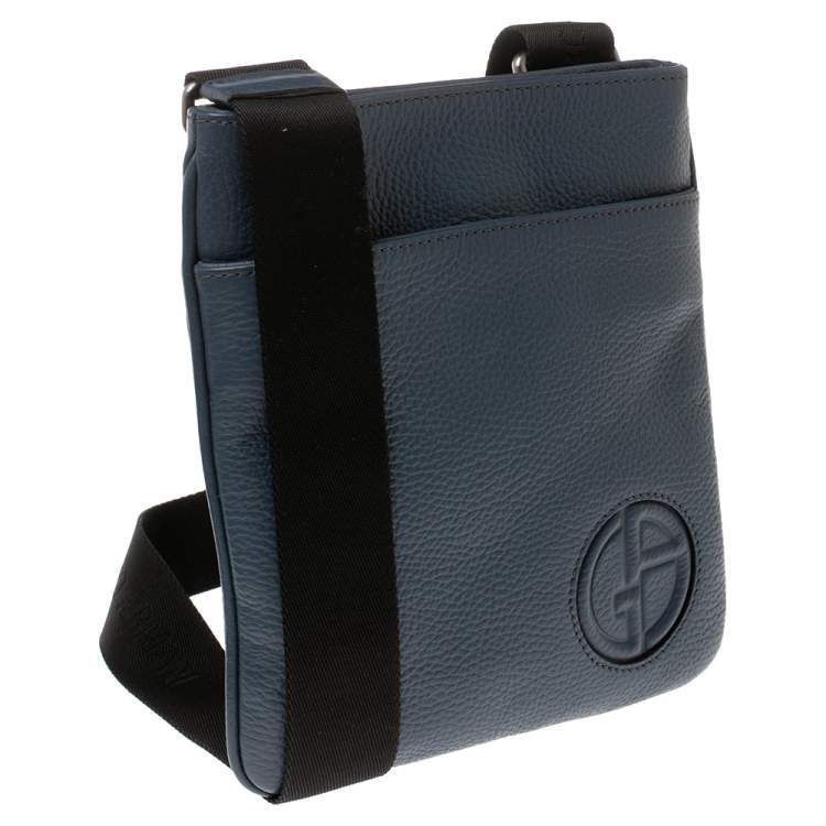 Pre Owned Giorgio Armani Ash Blue Leather Piattina Messenger Bag