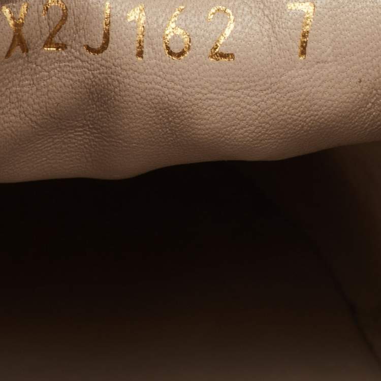 Pre Owned حذاء لوفرز جورجيو أرماني جلد بيج مطرز شعار سليب أون مقاس 41