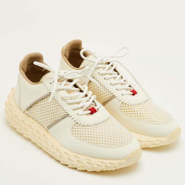 مملوكة مسبقًا Giuseppe Zanotti Urchin Size 42 Off White Leather and Mesh Low Top Sneakers