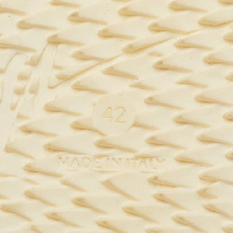 مملوكة مسبقًا Giuseppe Zanotti Urchin Size 42 Off White Leather and Mesh Low Top Sneakers