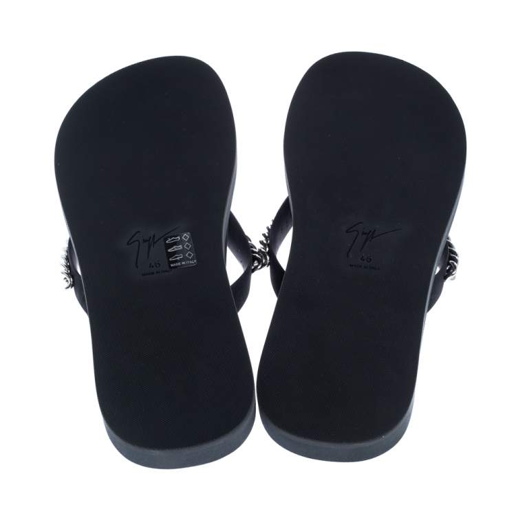 Pre Owned Giuseppe Zanotti Black Rubber Sunset Chain Detail Flip Flops Size 46