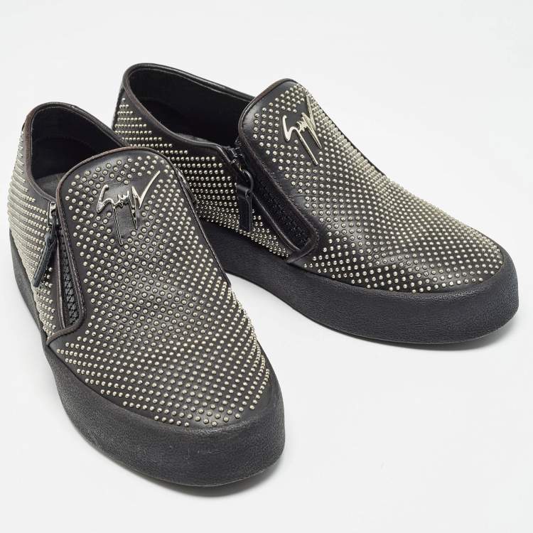 Pre Owned Giuseppe Zanotti Black Studded Leather Eve Slip On Sneakers Size 40