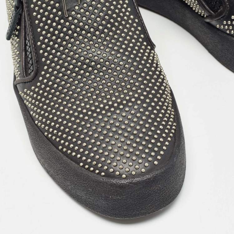 Pre Owned Giuseppe Zanotti Black Studded Leather Eve Slip On Sneakers Size 40