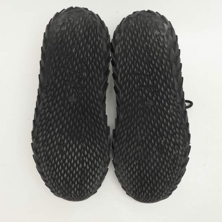 Pre Owned Giuseppe Zanotti Black Mesh and Rubber Urchin Low Top Sneakers Size 42
