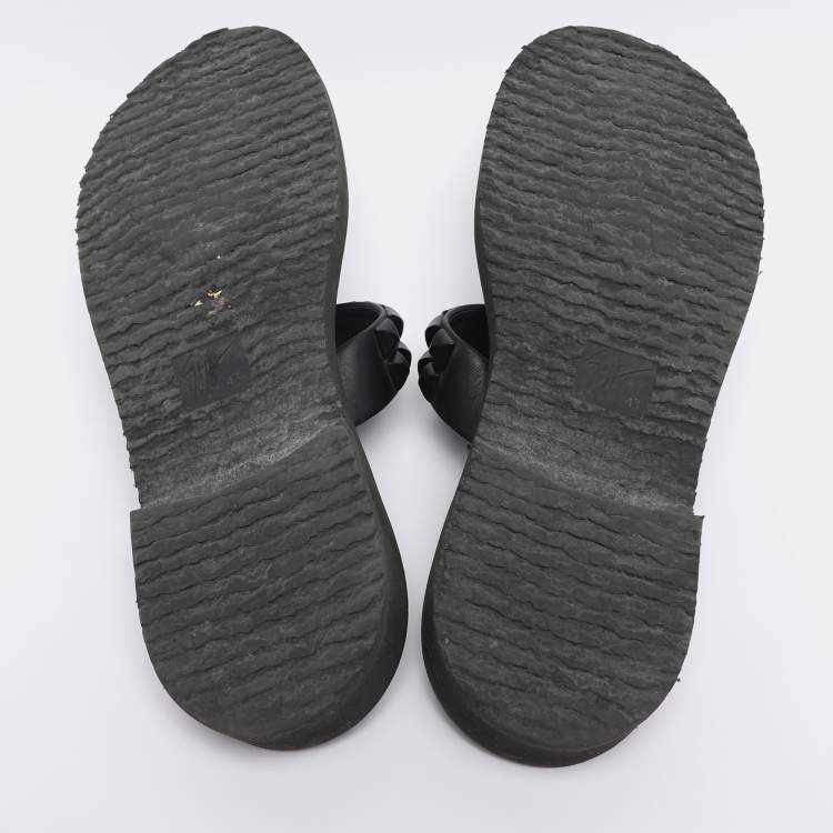 Pre Owned Giuseppe Zanotti Black Leather Studded Slide Sandals Size 43