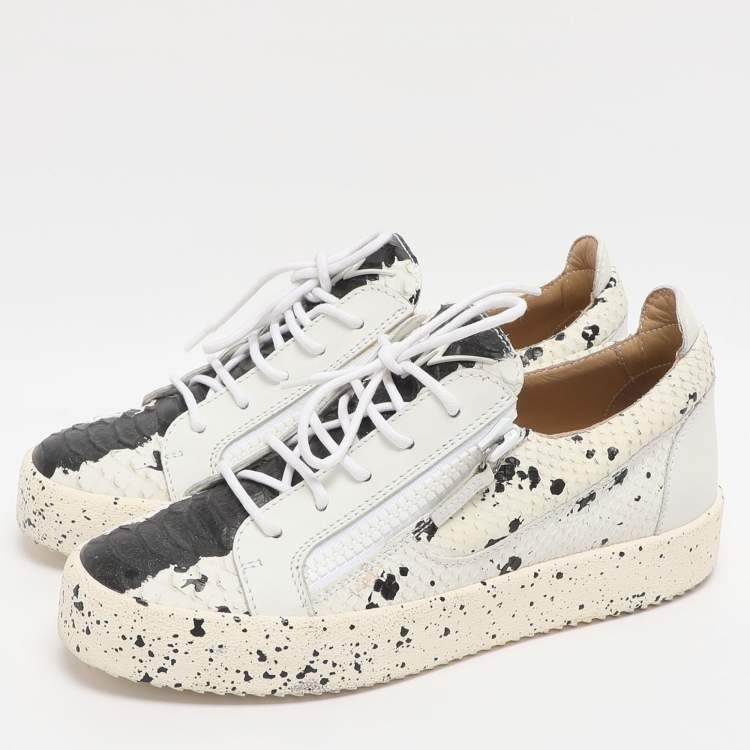 مملوكة مسبقًا Giuseppe Zanotti Frankie Size 41 White/Black Python Embossed Leather Low Top Sneakers