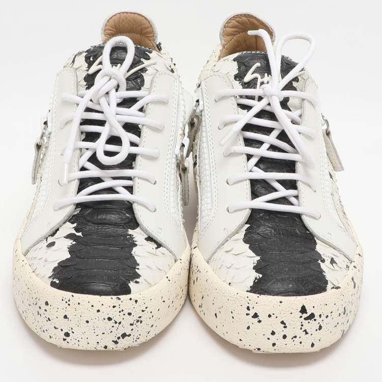 مملوكة مسبقًا Giuseppe Zanotti Frankie Size 41 White/Black Python Embossed Leather Low Top Sneakers