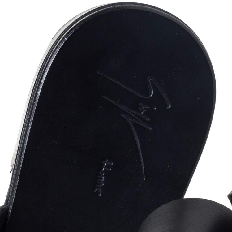 Pre Owned Giuseppe Zanotti Black Leather Zak Spike Flat Sandals Size 40