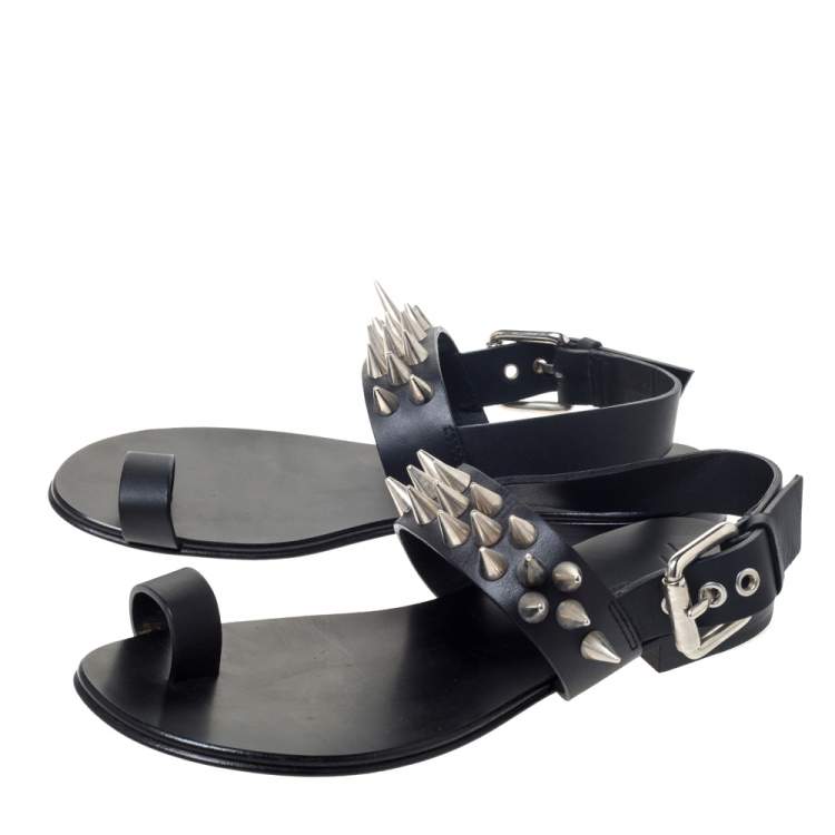 Pre Owned Giuseppe Zanotti Black Leather Zak Spike Flat Sandals Size 40