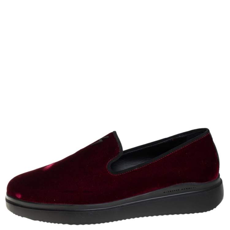 Pre Owned Giuseppe Zanotti Burgundy Velvet Slip On Sneakers Size 42