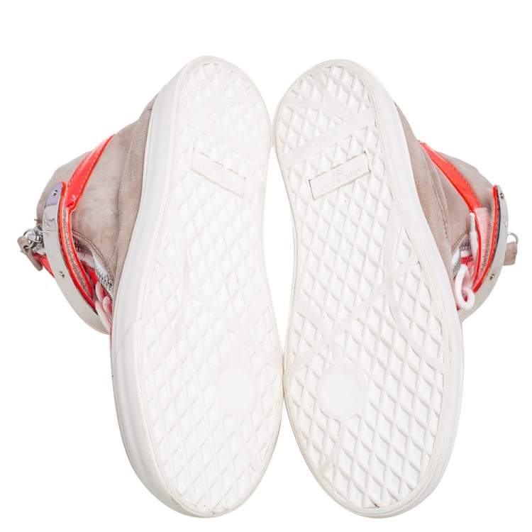 مملوكة مسبقًا Giuseppe Zanotti Beige/Neon Orange Patent Leather and Suede Double Bar High Top Sneakers Size 38.5