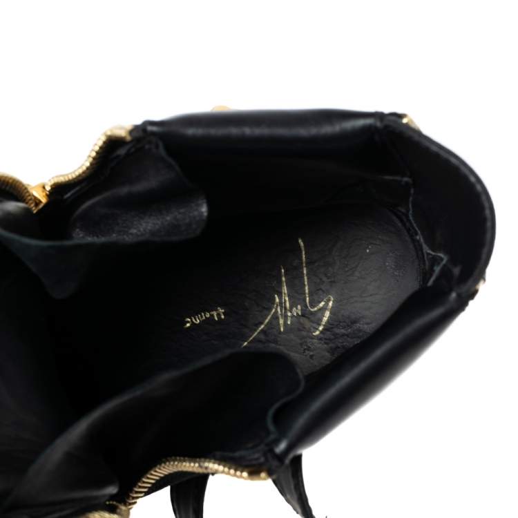 مملوكة مسبقًا Giuseppe Zanotti Black Leather Double Buckle London High-Top Sneakers Size 43