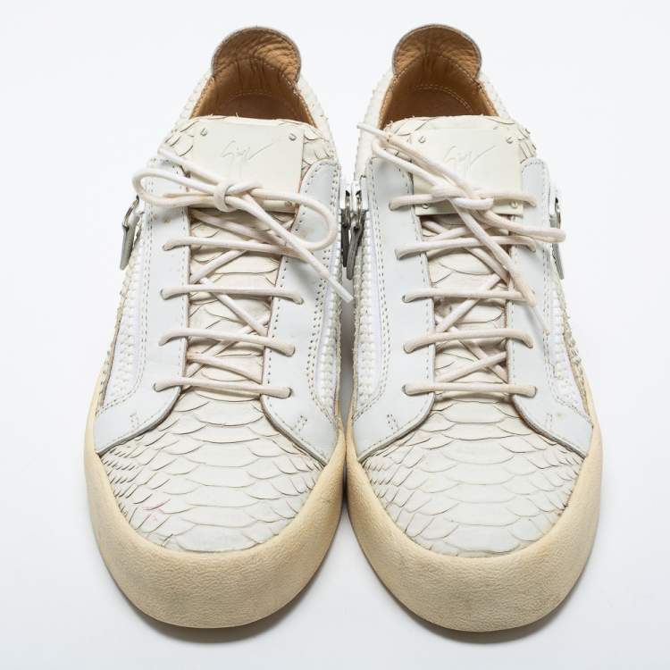 Pre Owned Giuseppe Zanotti White Python Embossed Leather London Low Top Sneakers Size 44