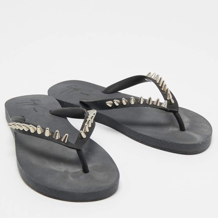Pre Owned Giuseppe Zanotti Black Rubber Sunset Chain Detail Thong Slides Size 41